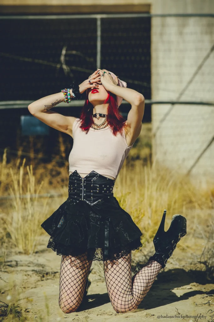 black leather corset belt
waisttraine.com