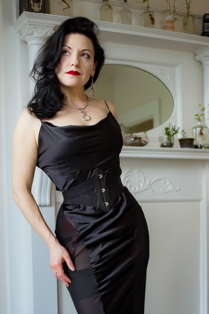 Waspie Corset